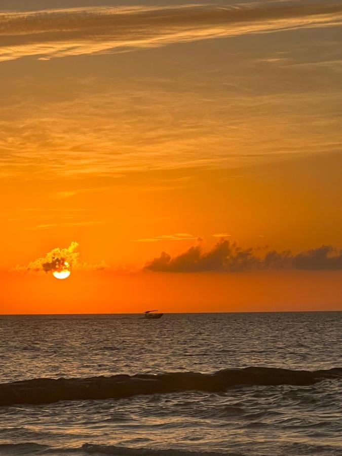 Casa Tom Tom - Adults Only Bed & Breakfast Isla Holbox Bagian luar foto