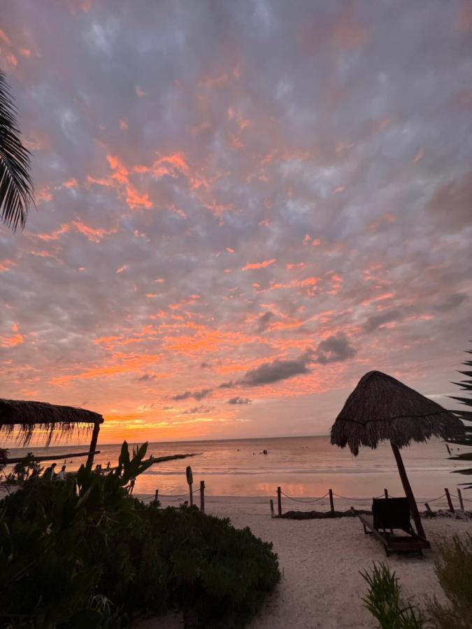 Casa Tom Tom - Adults Only Bed & Breakfast Isla Holbox Bagian luar foto